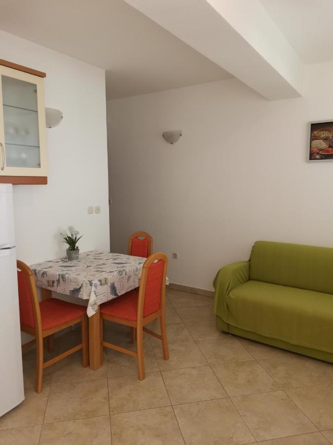 Apartman Marijeta Mošćenička Draga Buitenkant foto