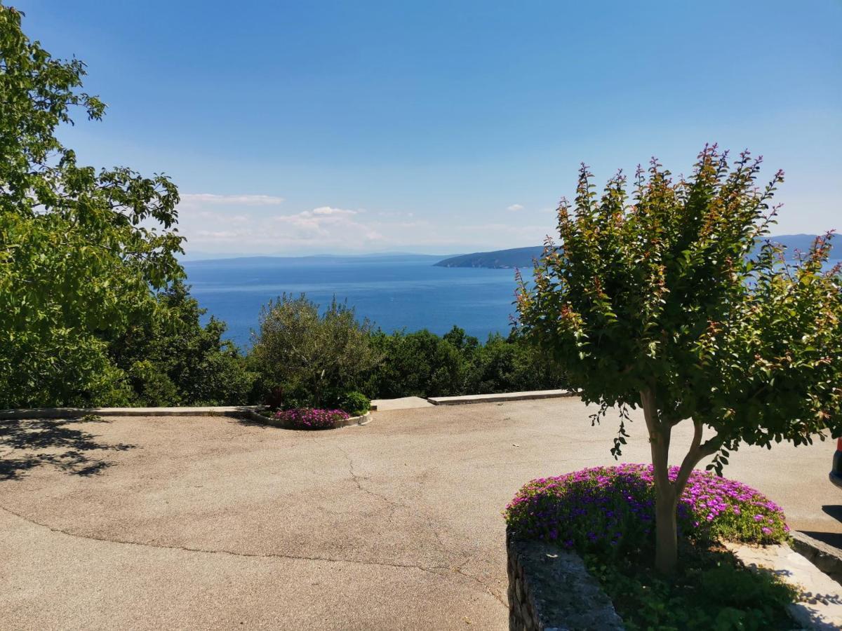 Apartman Marijeta Mošćenička Draga Buitenkant foto